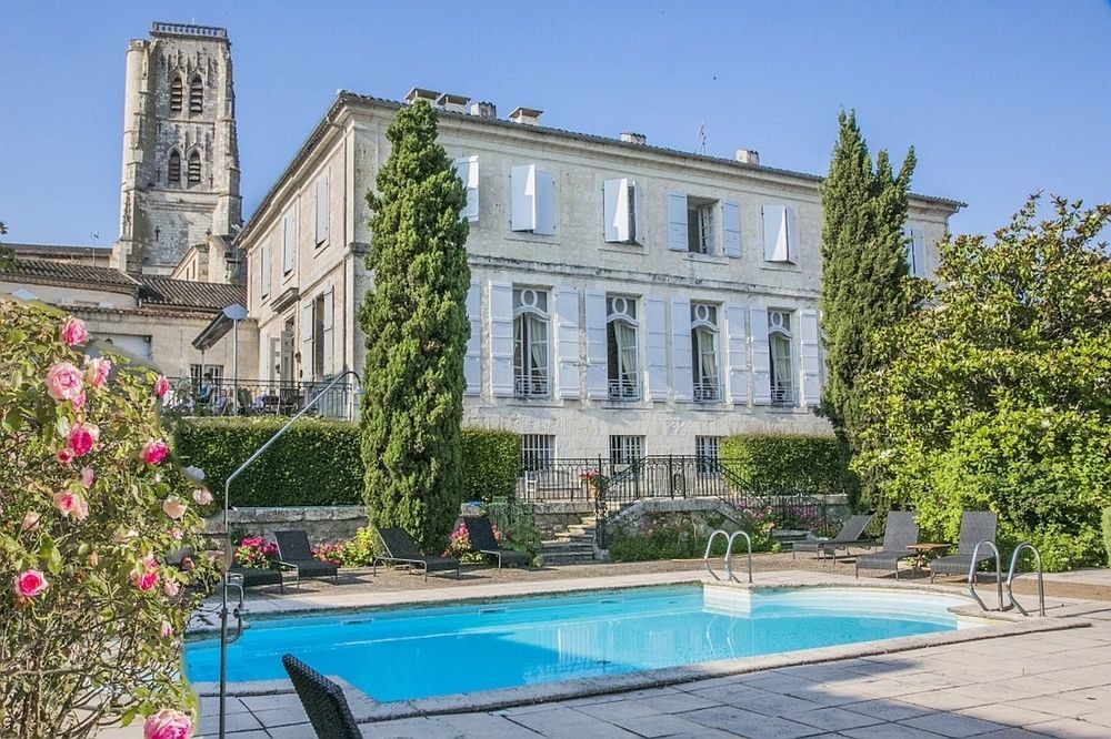 Hotel De Bastard レクトゥール エクステリア 写真